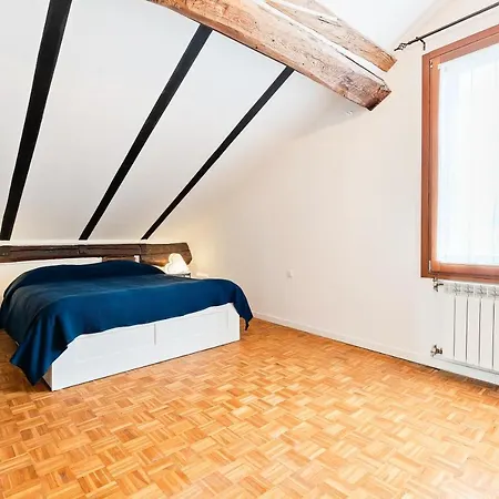 Ponte Di Rialto Penthouse With Panoramic Terrace Venice