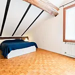 Guesthost - Ponte Di Rialto Penthouse Venezia